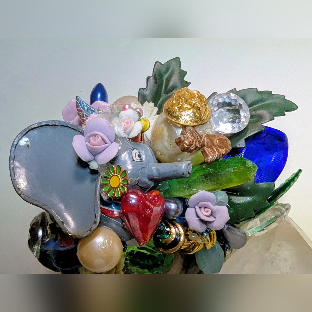 Wendy Gell Amazing Rare Tin Dumbo Wristy Tiny Baby Glass Flower Swarovski Jewels